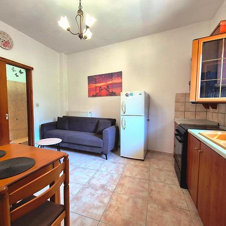 Apartamento J&B Countryside Life - Just For Two Ágios Matthaíos Exterior foto