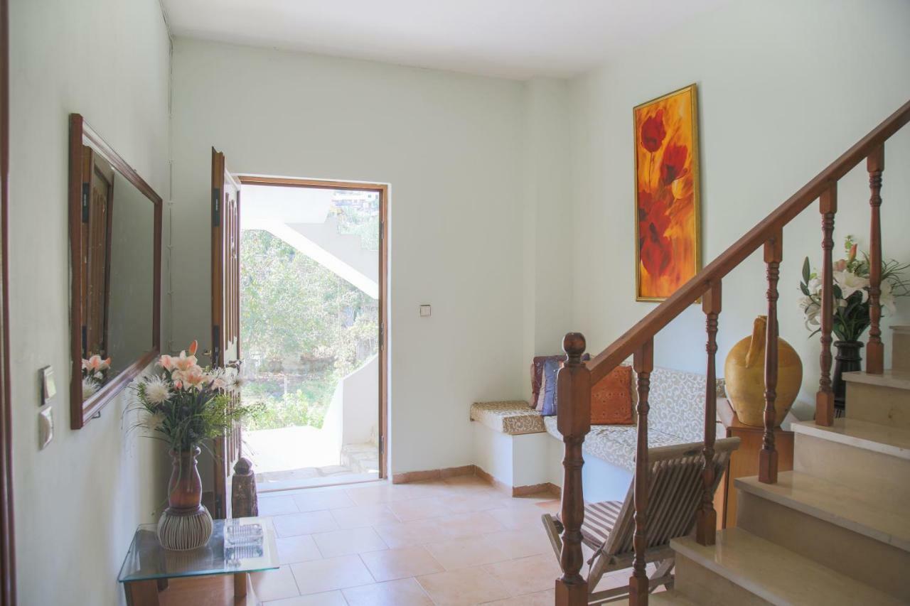 Apartamento J&B Countryside Life - Just For Two Ágios Matthaíos Exterior foto